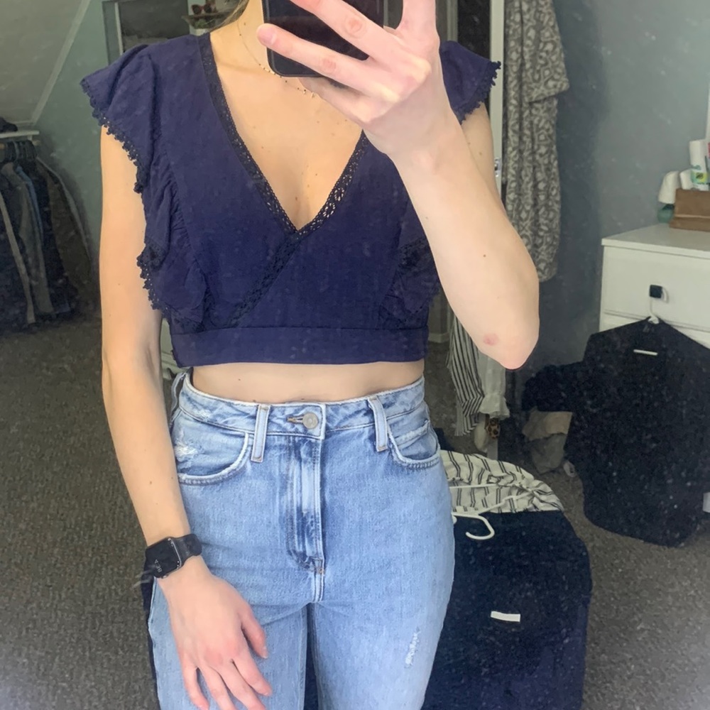 Crop top
